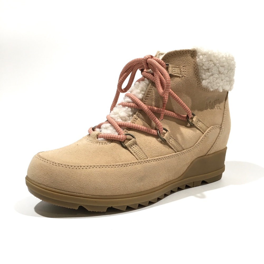 SOREL EVIE COZY LACE WATERPROOF HIKING BOOTS -TAN SUEDE -WOMEN’S US 10.5 -NEW